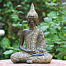 Meditierende Buddha-Statue aus Thailand in grauem Gewand, 33 cm