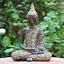 Meditierende Buddha-Statue aus Thailand in grauem Gewand, 33 cm